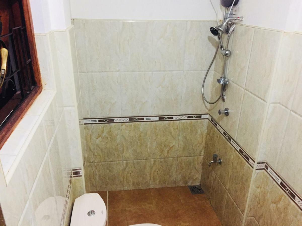 Ivana Homestay Kandy Esterno foto