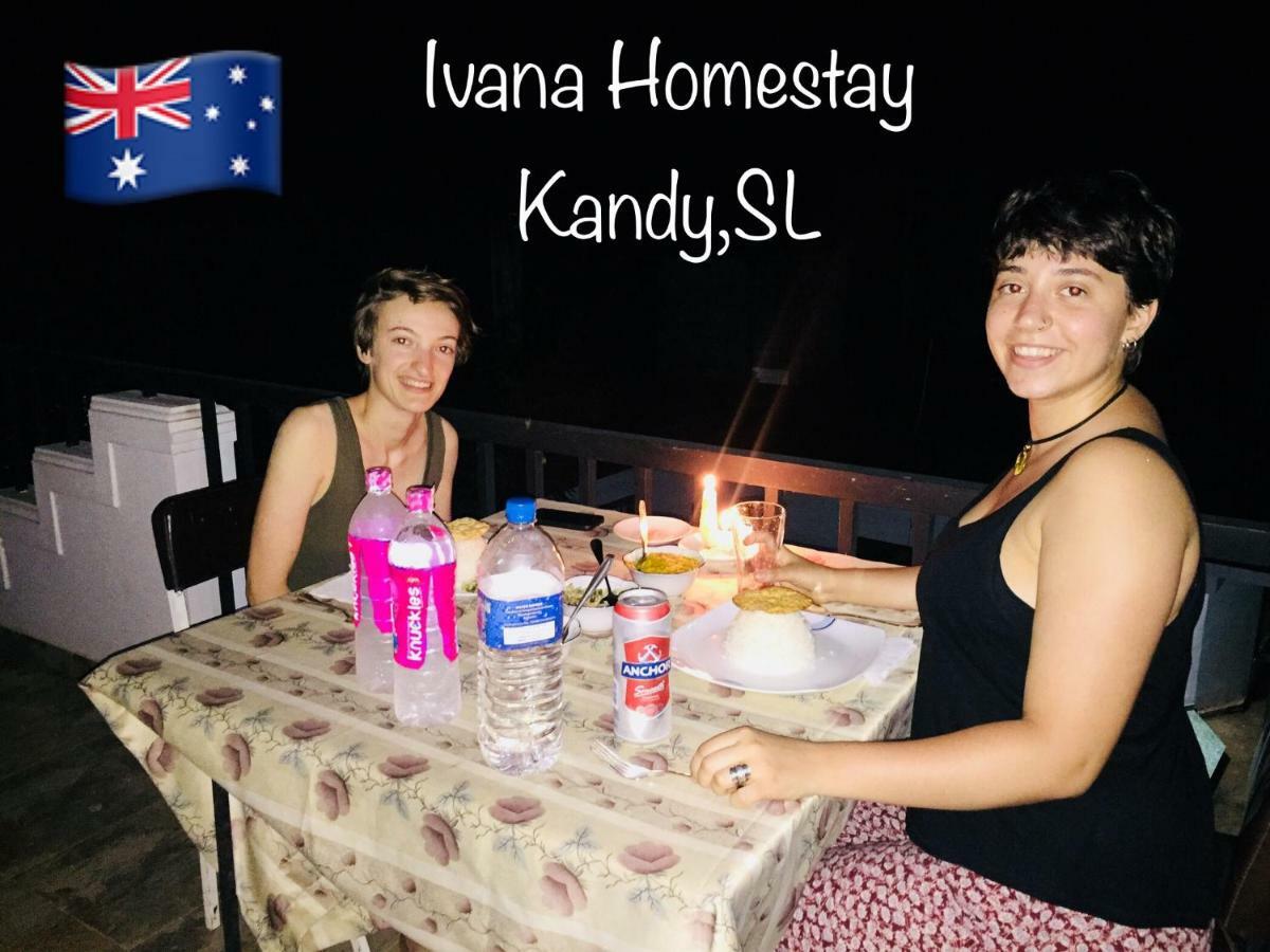 Ivana Homestay Kandy Esterno foto